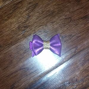 Little purple bow
